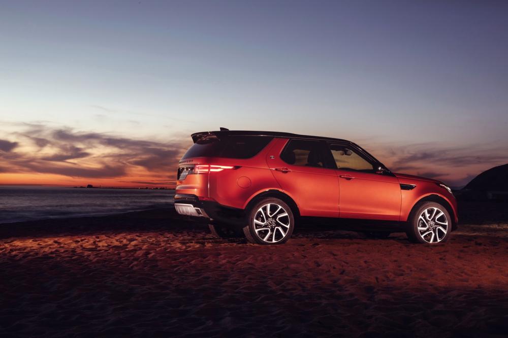 - Land Rover Discovery Dynamic Design 2017