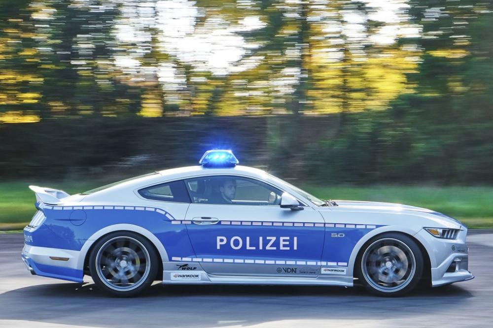  - Ford Mustang Polizei (Essen 2016)