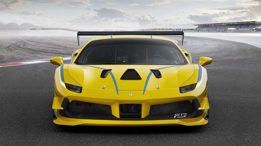  - Ferrari 488 Challenge