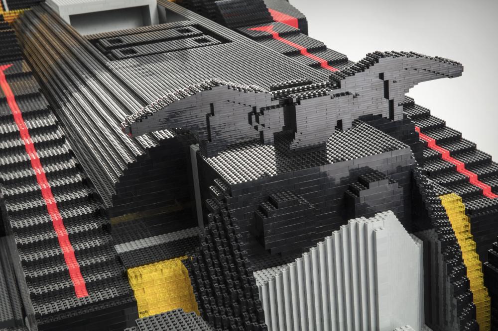  - Batmobile en LEGO