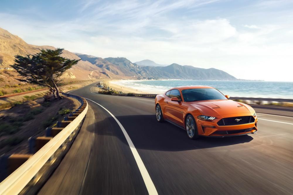  - Ford Mustang restylée 2017
