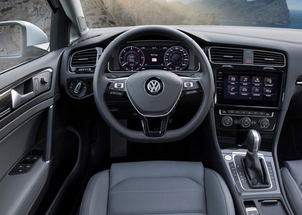  - VW Golf 7 2017 Discover Pro
