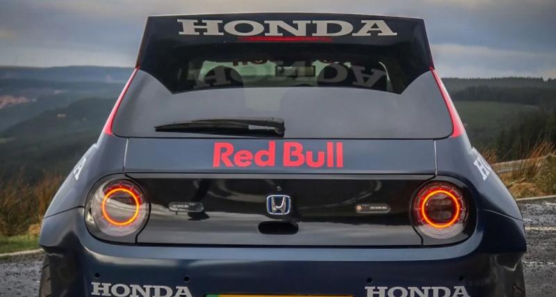 La Honda e selon le préparateur Innovate Composites