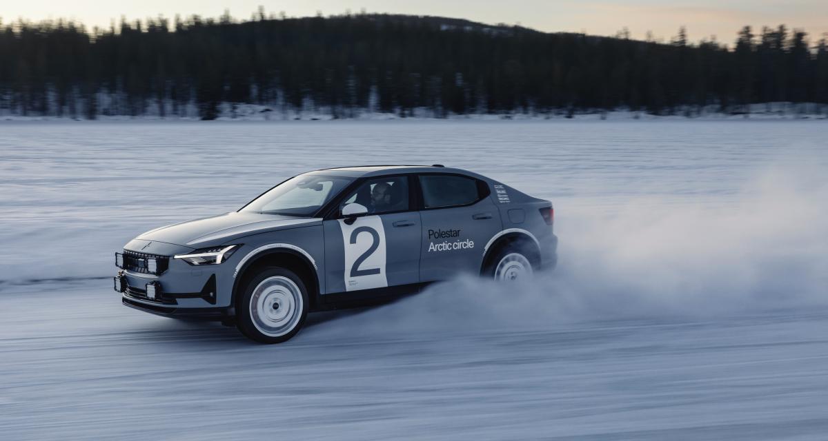 Polestar 2 Arctic Circle (2022) : une voiture de rallye électrique prête pour la conduite sur glace