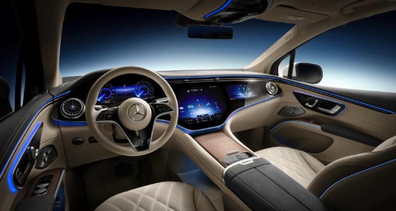 Mercedes-Benz EQS SUV (2022) : le vaisseau amiral électrique nous invite à découvrir son intérieur - Des matériaux luxueux employés à bord