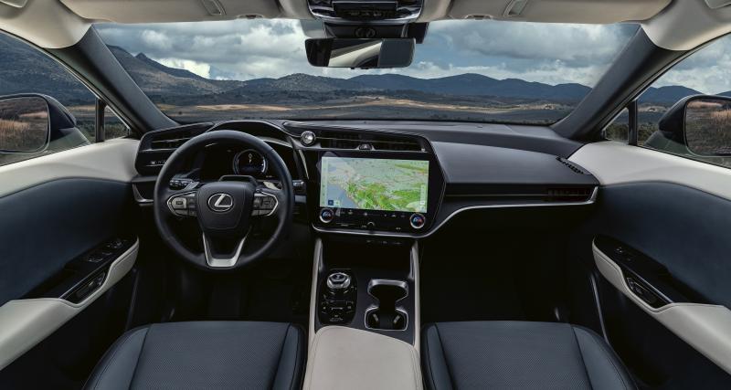 Lexus RZ 450e (2022) : autonomie, date de sortie, photos du nouveau modèle électrique du constructeur nippon - Lexus RZ 450e (2022)