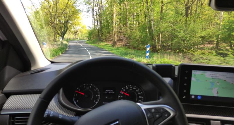 Une semaine au volant du Dacia Jogger : notre essai du break GPL 7 places - … puis faire la course
