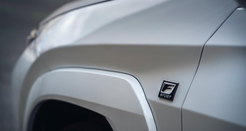 Lexus UX (2022) : il reçoit une mise à jour de mi-carrière et adopte un nouvel écran tactile - Lexus UX (2022)