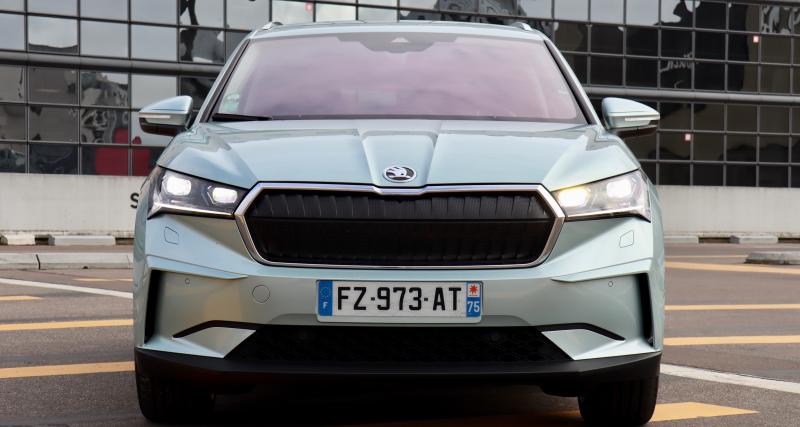 Hyundai Ioniq 5 vs Skoda Enyaq iV : quelle voiture électrique polyvalente choisir ? - Conduite