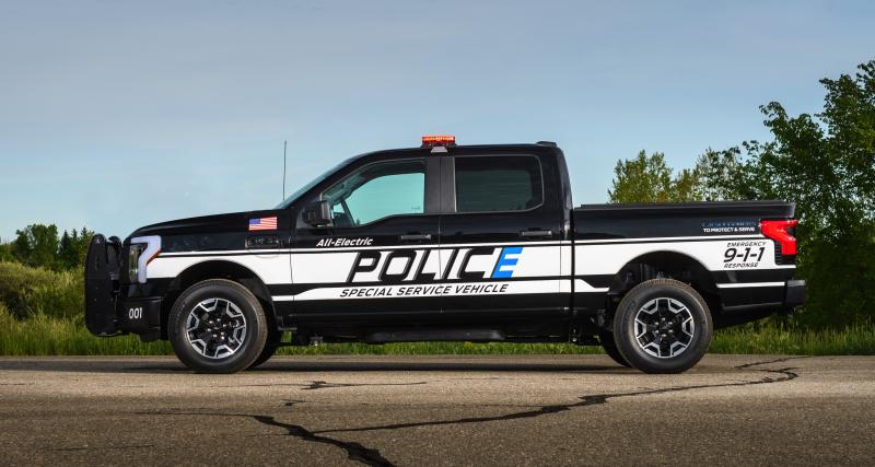 Ford F-150 Lightning Pro SSV (2022) : le pick-up électrique se décline dans une version réservée à la police - Une accélération de 0 à 100 km/h digne d’une sportive