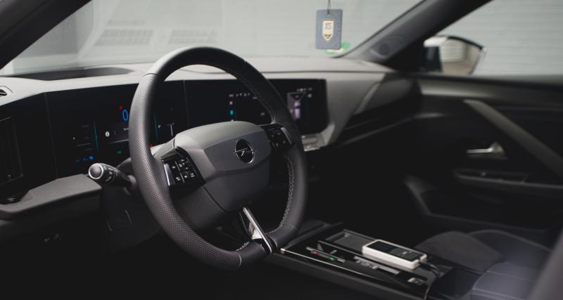 Opel Astra XS (2022)