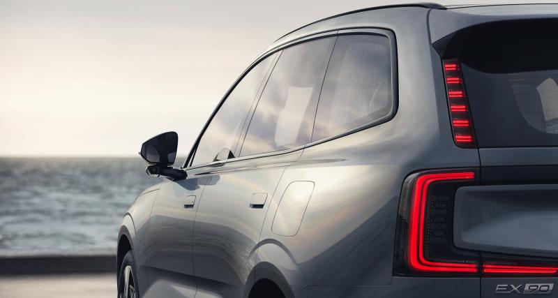 Volvo EX90 (2022) : le SUV électrique à sept places se dévoile, il annonce son prix et son autonomie - Ce SUV électrique est bardé d’aides à la conduite