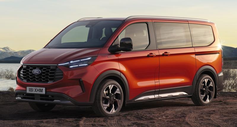  - Ford E-Tourneo Custom (2023) : ce van électrique peut transporter neuf personnes, voici son autonomie