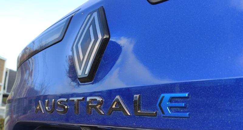 Une semaine au volant du Renault Austral E-Tech : notre essai du SUV hybride - Renault Austral (2022)