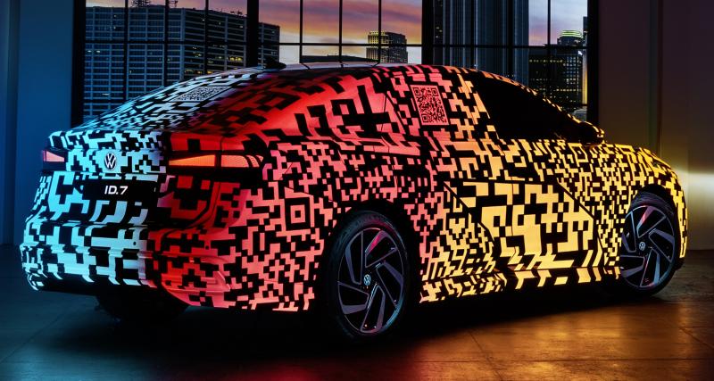 Volkswagen offre un premier aperçu de l’ID.7, sa nouvelle berline électrique - Elle arbore une peinture électroluminescente