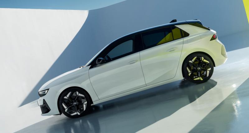 L’Opel Astra GSe hybride rechargeable est disponible à la commande, son prix est dévoilé - Opel Astra GSe