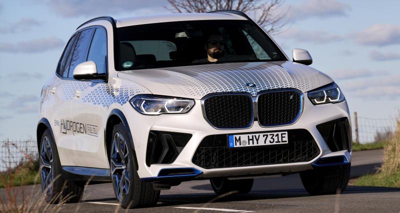Toujours en développement, le BMW iX5 Hydrogen prend part à de nouveaux tests sur route 