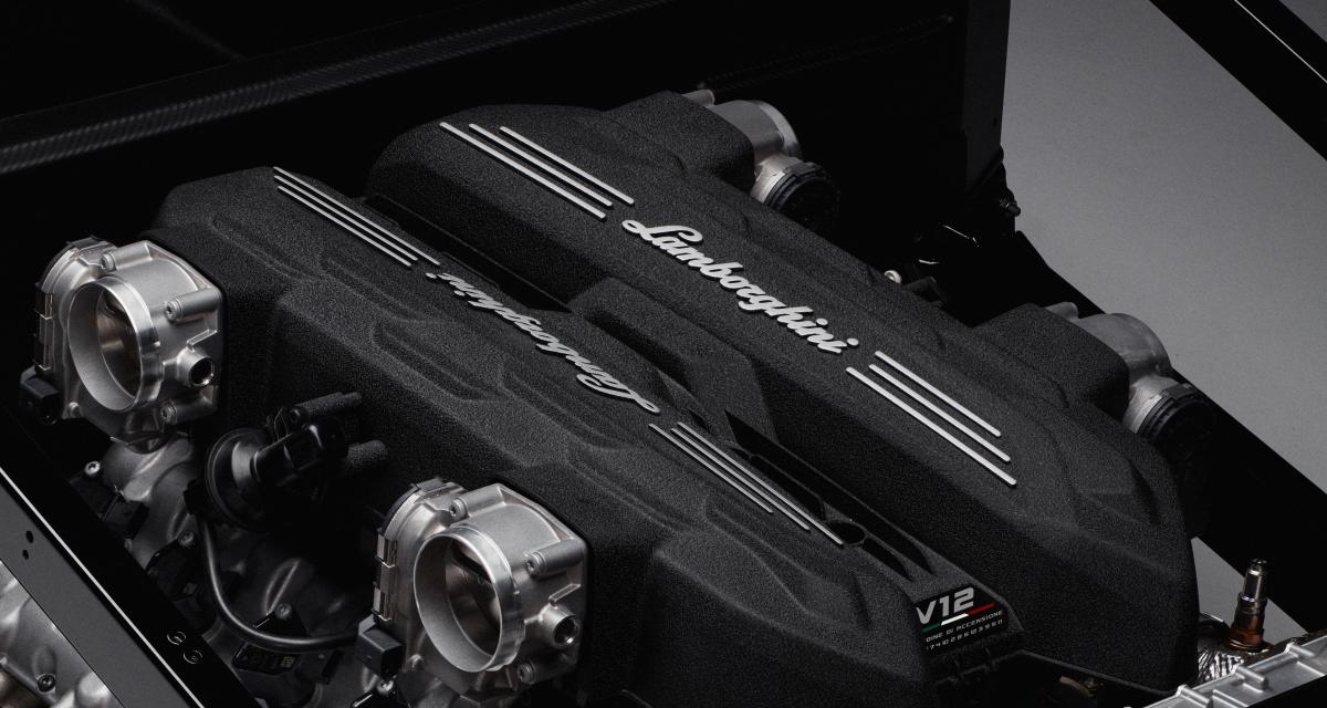 La nouvelle supercar hybride de Lamborghini commence à dévoiler sa fiche technique