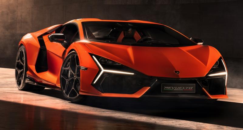  - Lamborghini Revuelto (2023) : hybride rechargeable, l’héritière de l’Aventador conserve un moteur V12