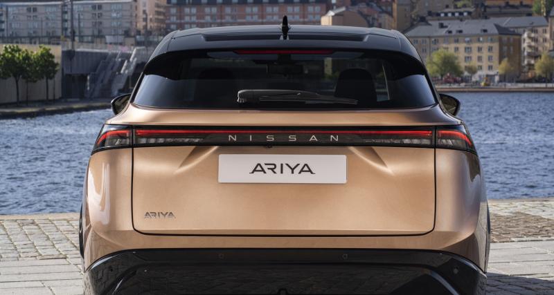 Nissan décline l’Ariya dans deux nouvelles finitions, cela fait baisser le prix du SUV électrique - Nissan Ariya (2023)