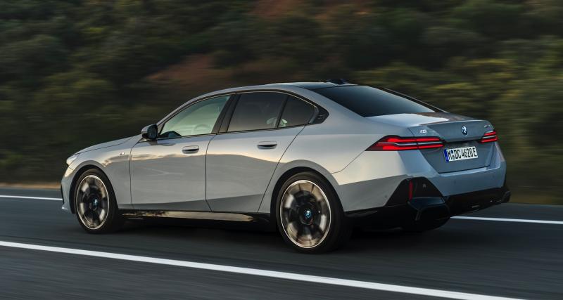 BMW i5 (2024) : la nouvelle Série 5 passe à l’électrique, son autonomie et son prix sont dévoilés - BMW i5 (2023)