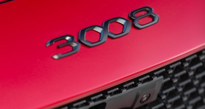 Design de SUV coupé, version électrique, intérieur high-tech… Ce que l’on sait du nouveau Peugeot 3008 - Le Peugeot 3008 revient avec une nouvelle génération en 2023.