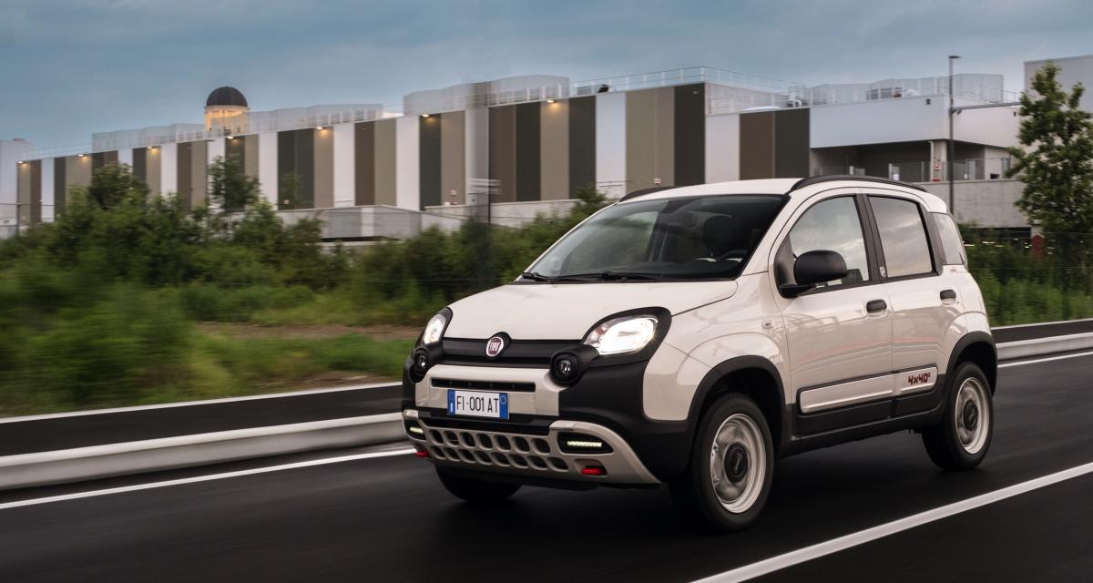 Fiat Panda 4x40° (2023) : la citadine rend hommage au célèbre modèle 4x4 avec une édition limitée