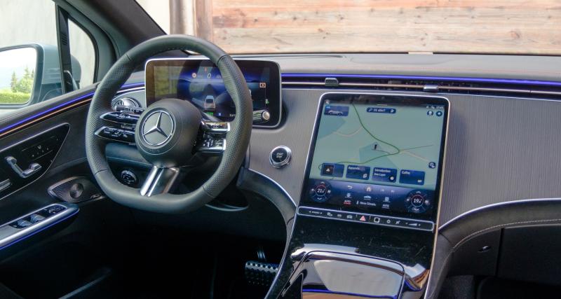 Essai Mercedes-Benz EQE SUV (2023) : entre efficience et performance, le SUV électrique a fait son choix - Mercedes-Benz EQE SUV (2023)