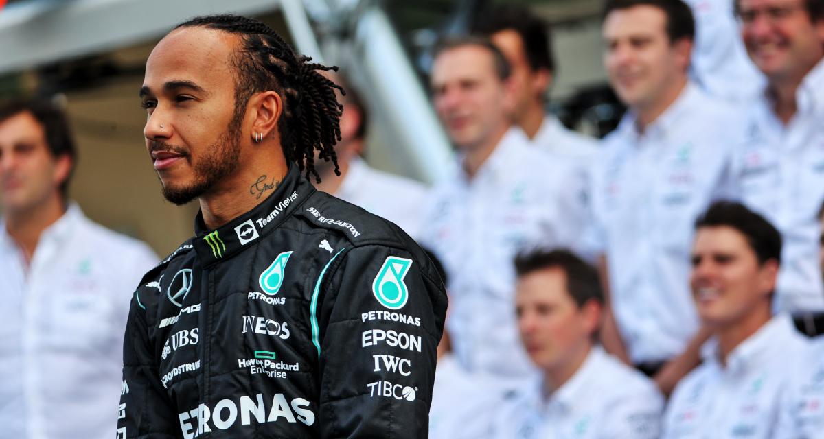 Lewis Hamilton fait son come-back sur les réseaux sociaux mais ne dit rien sur son avenir