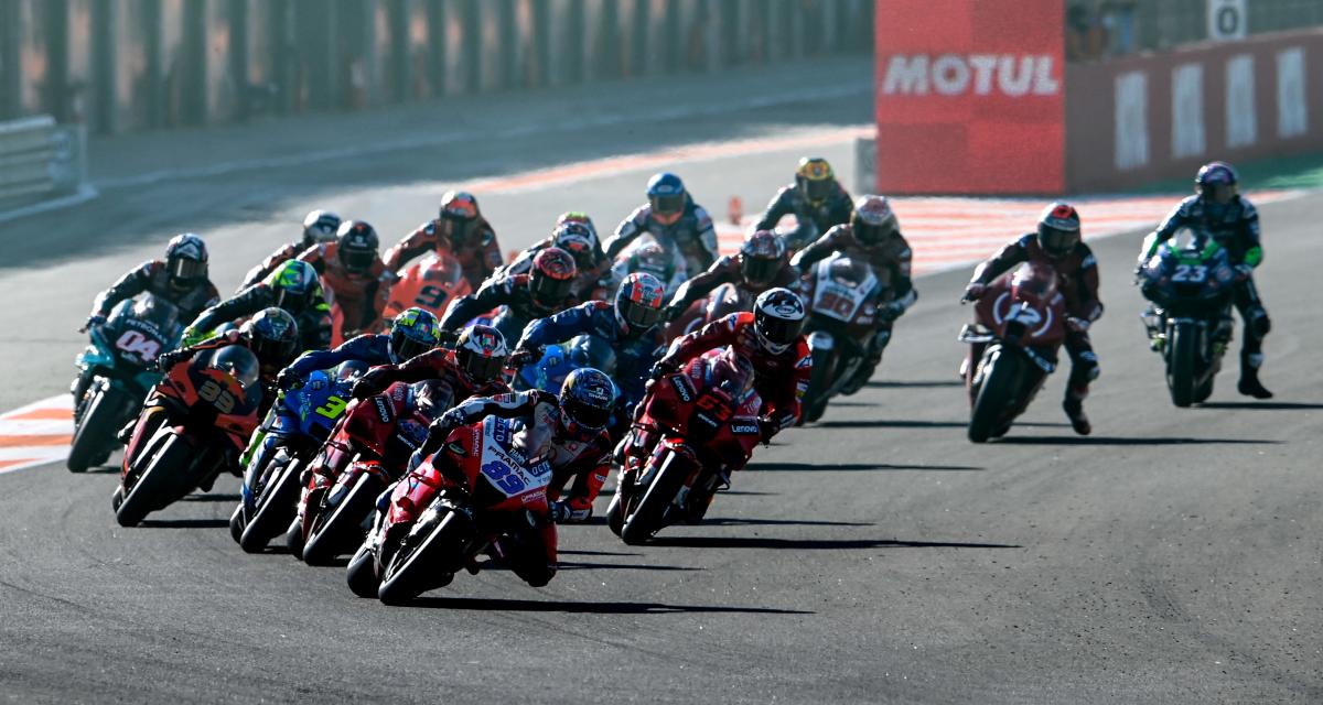 GP du Portugal de MotoGP : le départ de la course en vidéo