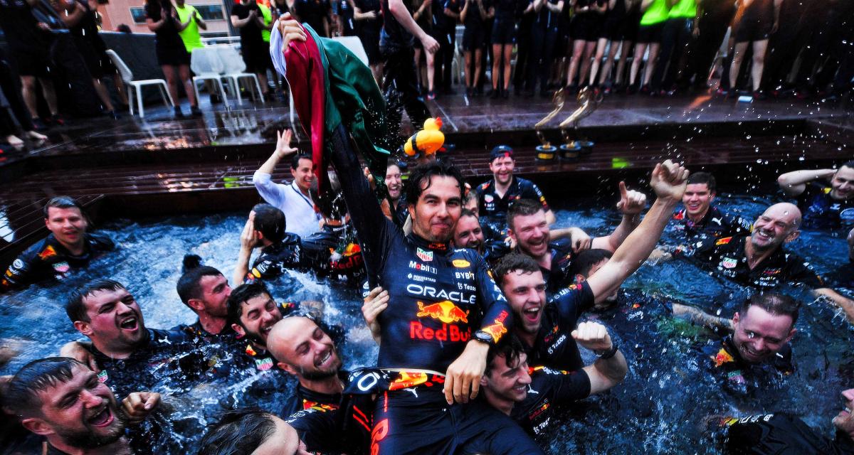 Après sa victoire à Monaco, Perez refait le coup de Ricciardo dans la piscine