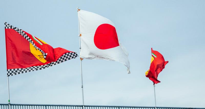 GP du Japon de F1 : crash de Carlos Sainz au premier tour 
