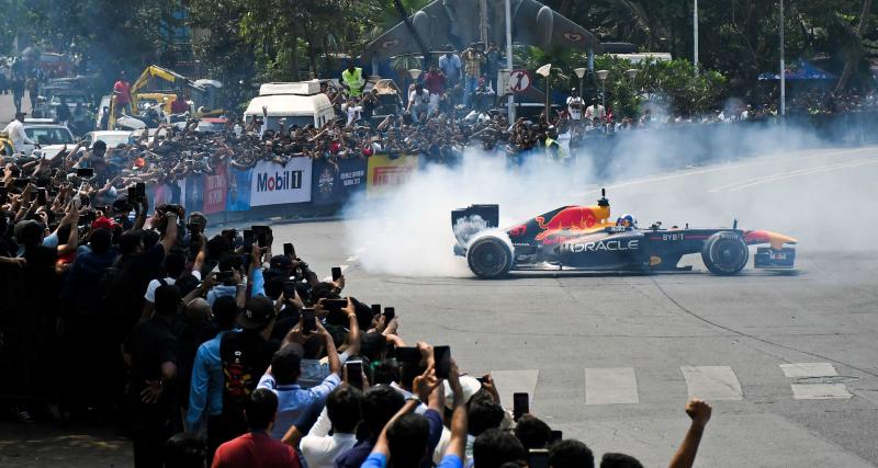 Red Bull a roulé en Inde avec la RB7 de 2011 ce week-end 