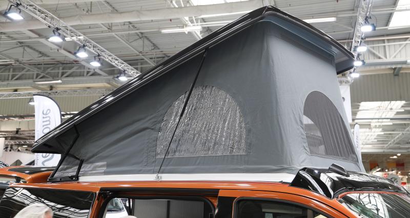 Choisir son camping-car : le van est-il fait pour vous ? - Signe distinctif, le toit levable