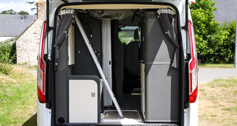 Choisir son camping-car : le van est-il fait pour vous ? - Un aménagement « standard »