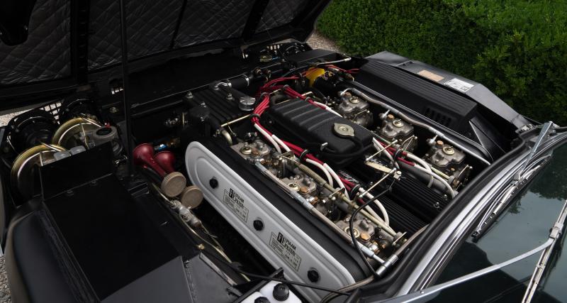 Méconnue, cette ancienne Lamborghini à moteur V12 est dotée de quatre vraies places - Un moteur léger qui ne manque pas de puissance