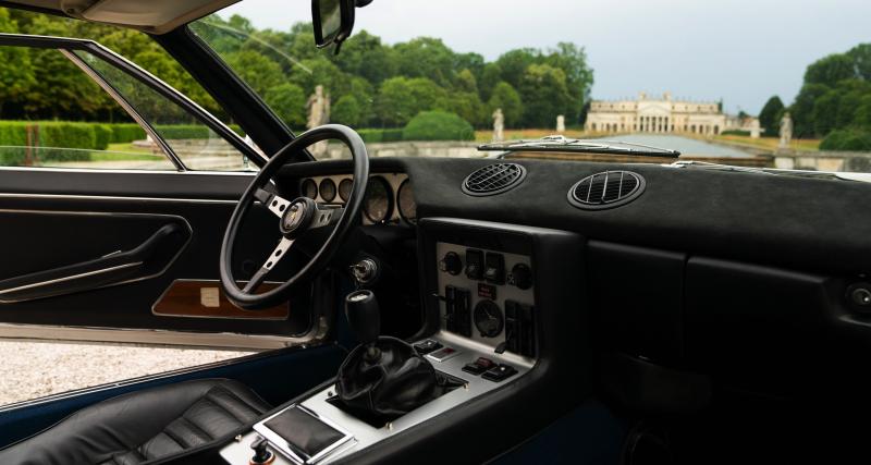 Méconnue, cette ancienne Lamborghini à moteur V12 est dotée de quatre vraies places - L’Espada de Paul McCartney prend l’eau