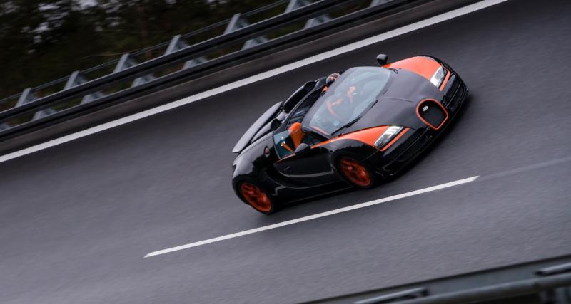La Bugatti Veyron 16.4 Grand Sport Vitesse fête ses dix ans, retour sur ce  roadster ultime