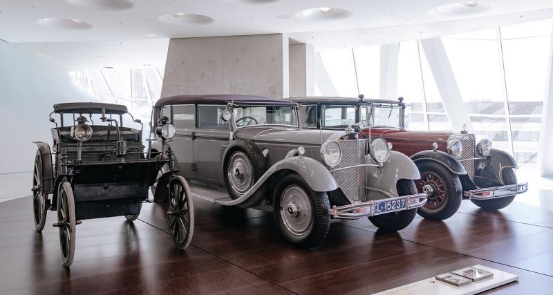 La seconde voiture créée par Daimler en 1892 célèbre ses 130 ans, c’est la première automobile de luxe - Daimler Schroedter-Wagen (1892)