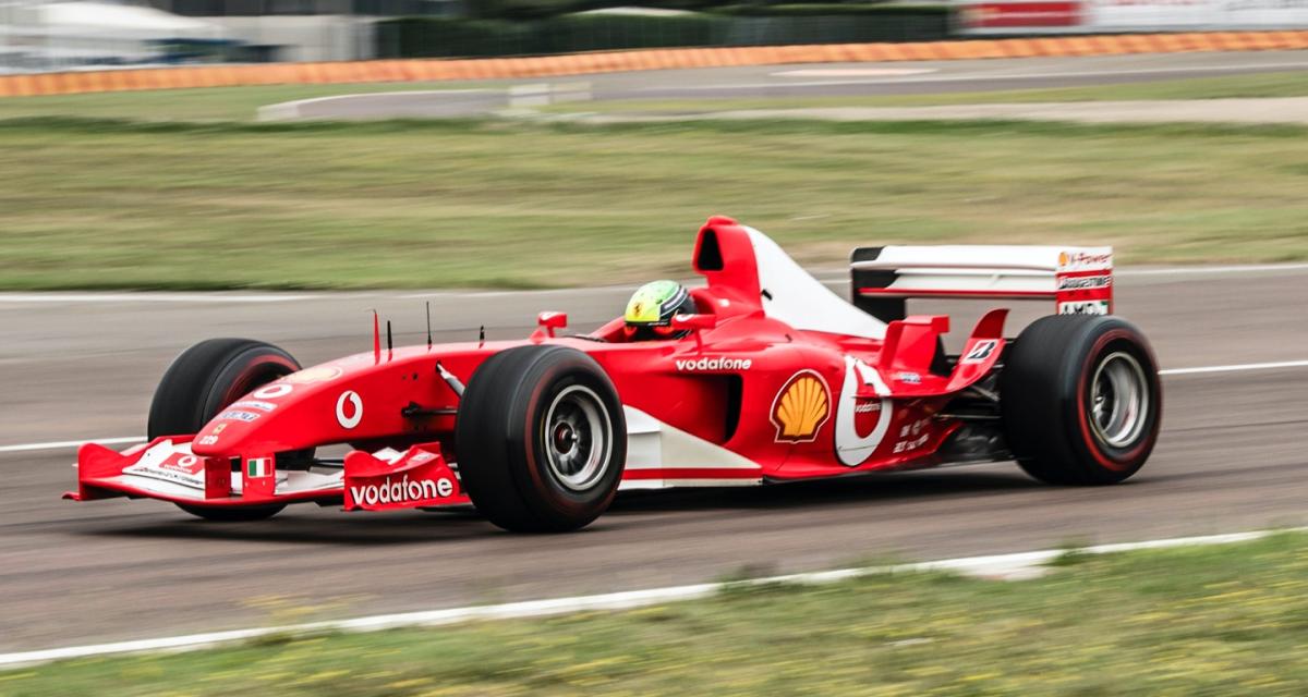 Pilotée par Michael Schumacher en 2003, cette F1 de la Scuderia Ferrari est à vendre