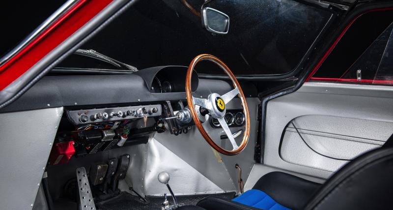 Intégralement d’origine, cette Ferrari 250 LM est mise en vente par Artcurial à Rétromobile 2023 - Ferrari 250 LM