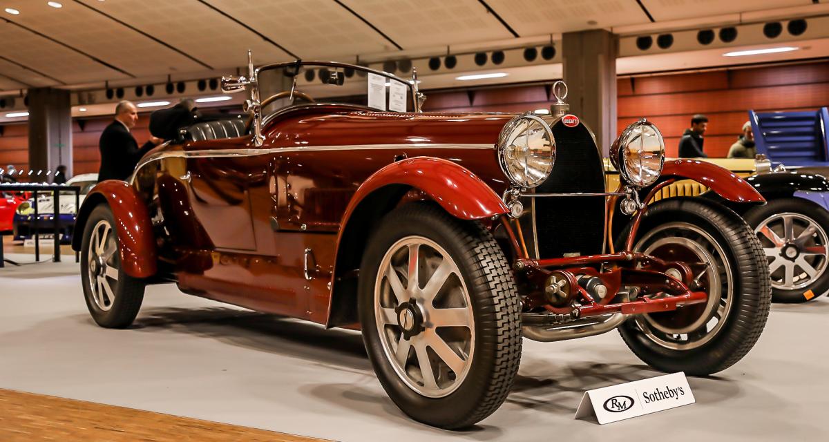 Carrossée en roadster, cette Bugatti Type 43 a été vendue par RM Sotheby's à Paris