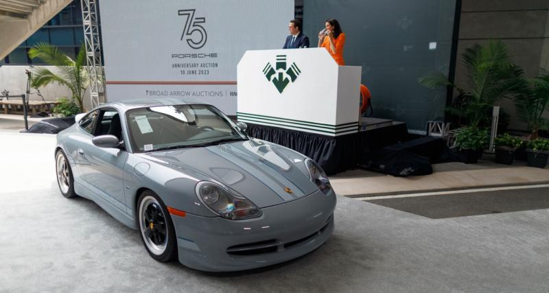 Basée sur une 996, cette Porsche 911 unique au monde a été vendue à un prix délirant - Porsche 911 Classic Club Coupe (2022)