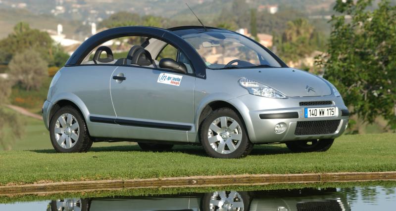 La Citroën C3 Pluriel fête ses vingt ans, retour sur l’histoire du petit cabriolet modulable - Une manœuvre délicate pour décapoter la C3 Pluriel