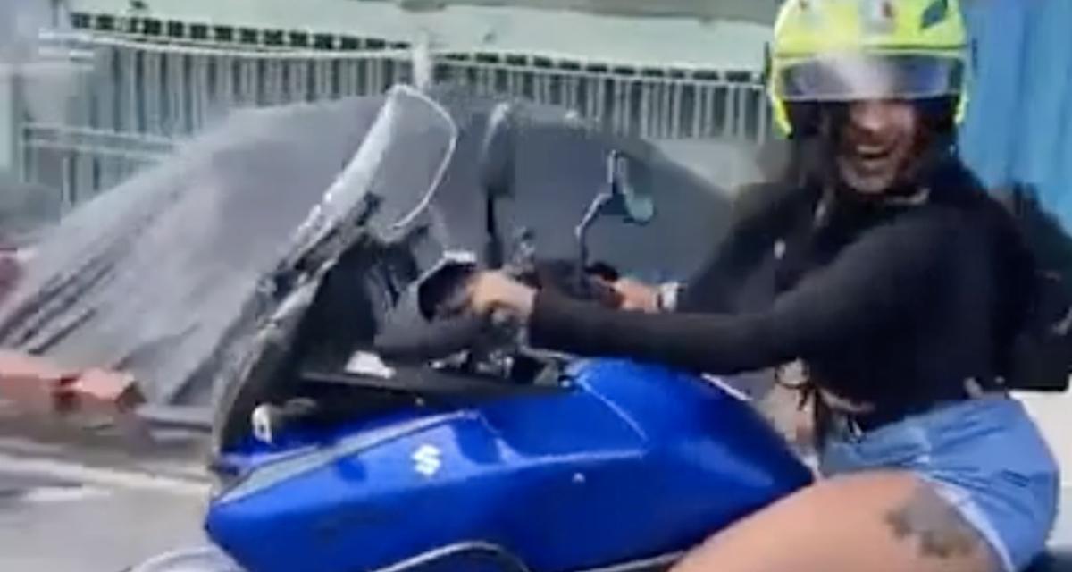 VIDEO - Elle fait la maline sur sa moto, forcément ça finit mal