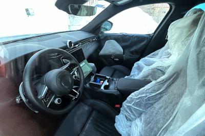 Maserati Grecale (2022) | nouvelles photos sous camouflage pour le SUV
