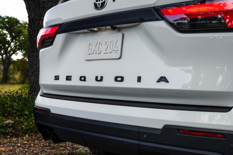 Toyota Sequoia (2023) | Les images du nouveau SUV réservé au continent nord-américain