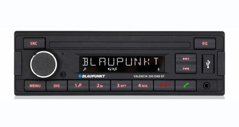  - Blaupunkt présente un autoradio vintage avec technologies modernes à prix canon