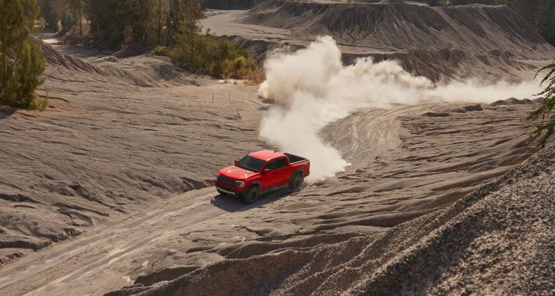  - Ford Ranger Raptor (2022) : le nouveau pick-up musclé arrive, il est paré pour l’aventure