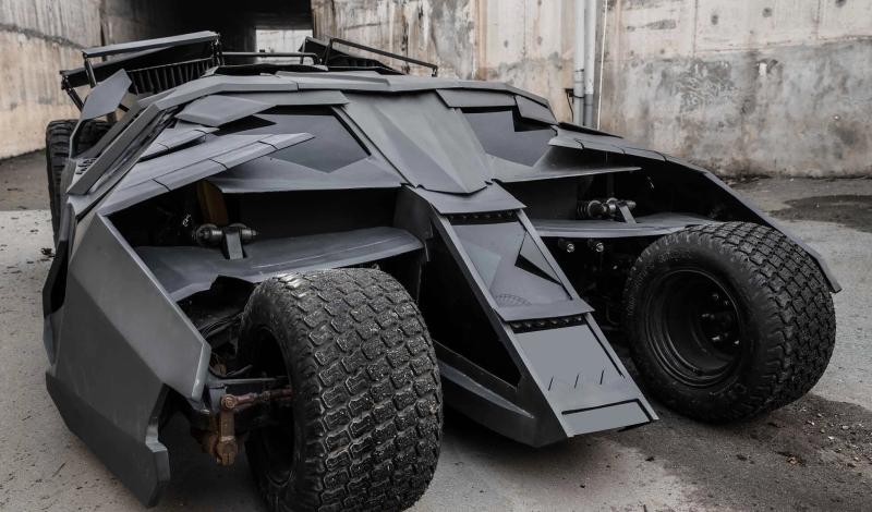  - Batmobile électrique | Les images de la voiture de Batman zéro émissions